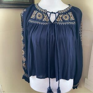 Altar’d state  Blue rayon Blouse with Aztec embroidery M